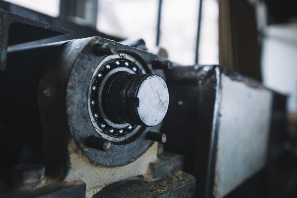 ¿Cuál es el momento ideal para reemplazar piezas en maquinaria pesada?